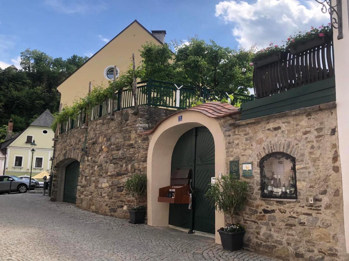 Apartment Zum Roten Tor Spitz an der Donau Buitenkant foto