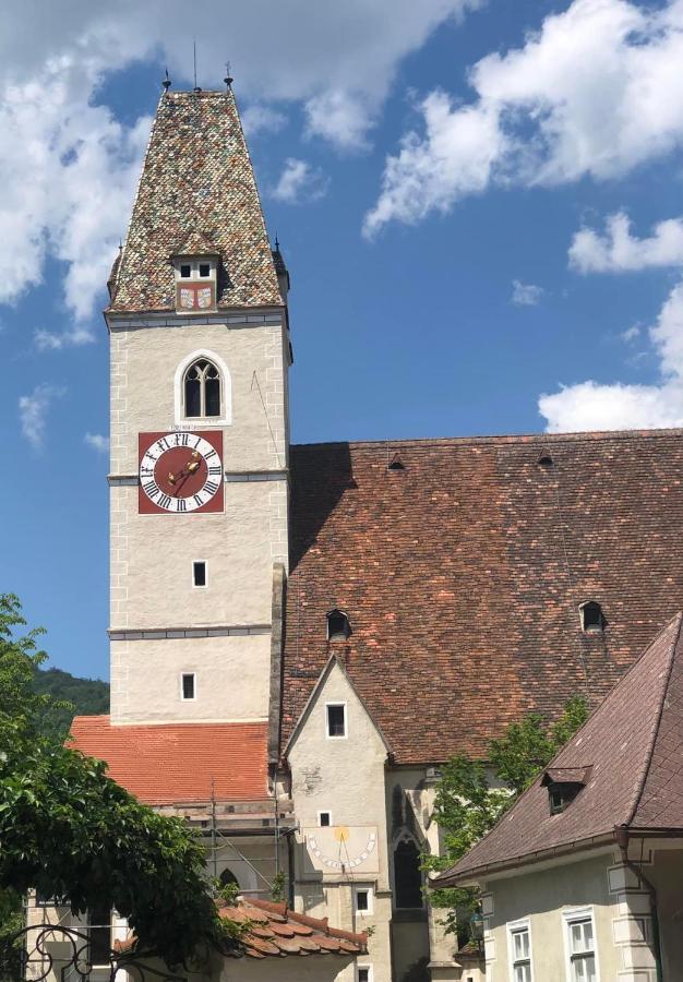 Apartment Zum Roten Tor Spitz an der Donau Buitenkant foto